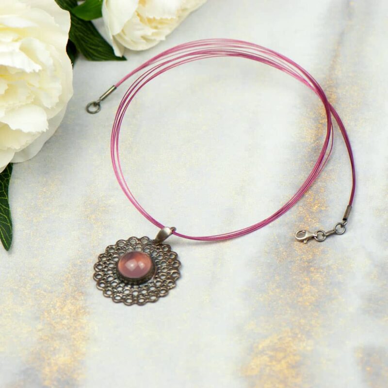 Naszyjnik srebrny z różowym kamieniem